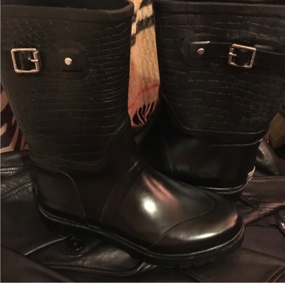 Michael Kors Moto Croc and Buckle
Rain Boots 🌂☔️💧 - Picture 2 of 4